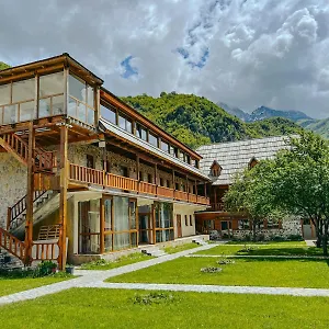  Alojamento de Turismo Rural Logu I Harushave Albânia